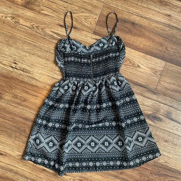 🛍3 For $25🛍 Roxy Sun Dress - Picture 3 of 4